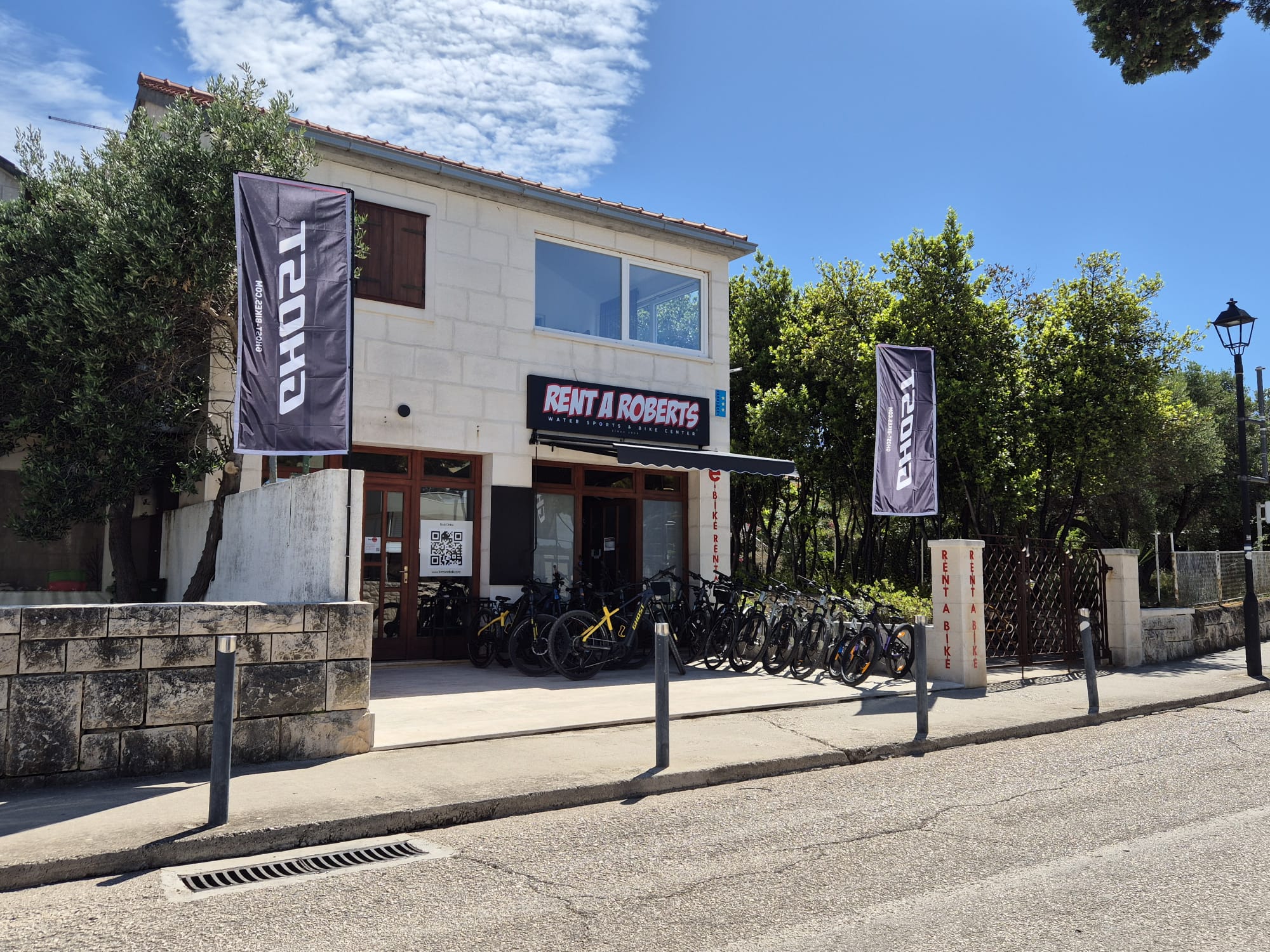 Bike & e-bike rental in Supetar