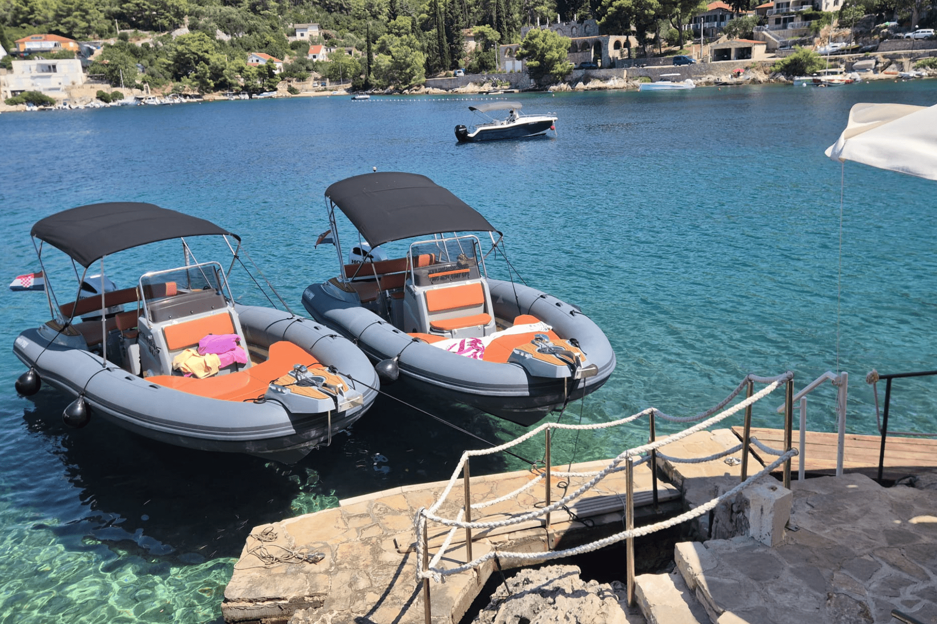 boat-tours-brač-rentarobets