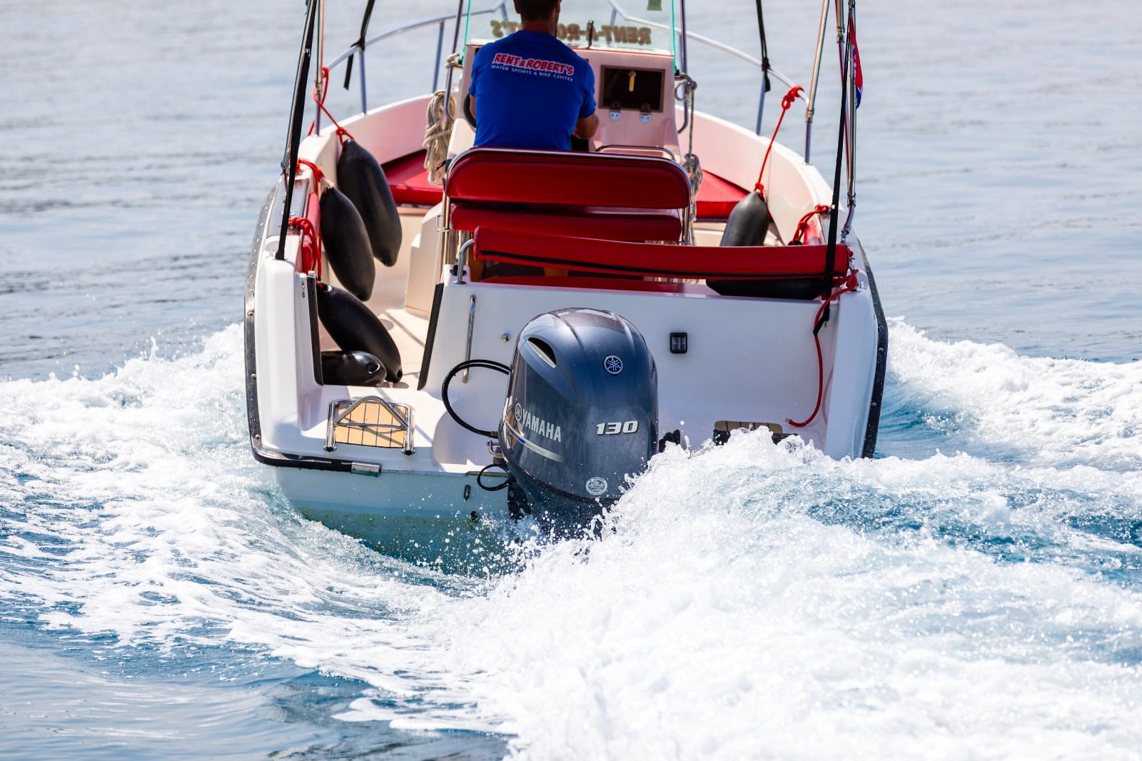 elan20-cc-rent-a-boat-brac (4)